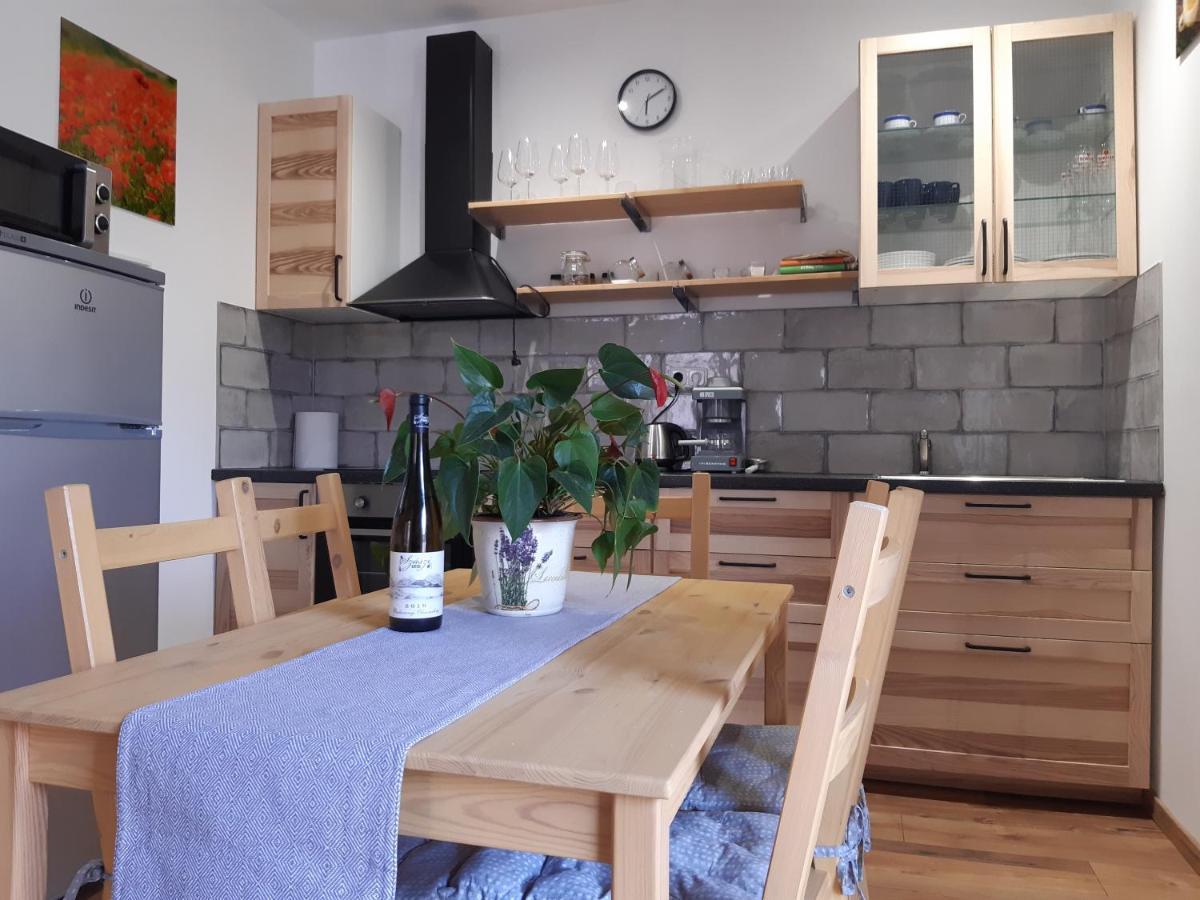 Liget Vendeghaz Villa Szokolya Buitenkant foto